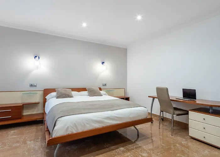 Dalara Maspalomas, Private Pool And Jacuzzi וילה מספאלומס