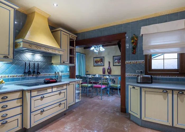 וילה Dalara Maspalomas, Private Pool And Jacuzzi מספאלומס