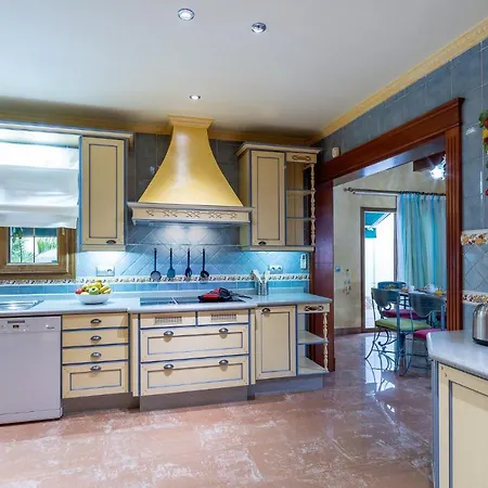 Dalara Maspalomas, Private Pool And Jacuzzi 빌라